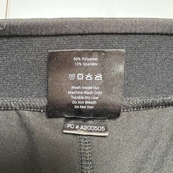 Hylete Apex 3/4 Compression Tights SIZE M Black Workout Gym Performance Pants - Picture 5 of 11